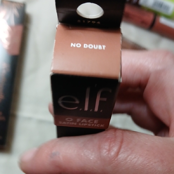 Assorted Lippie Collection - Picture 6 of 11